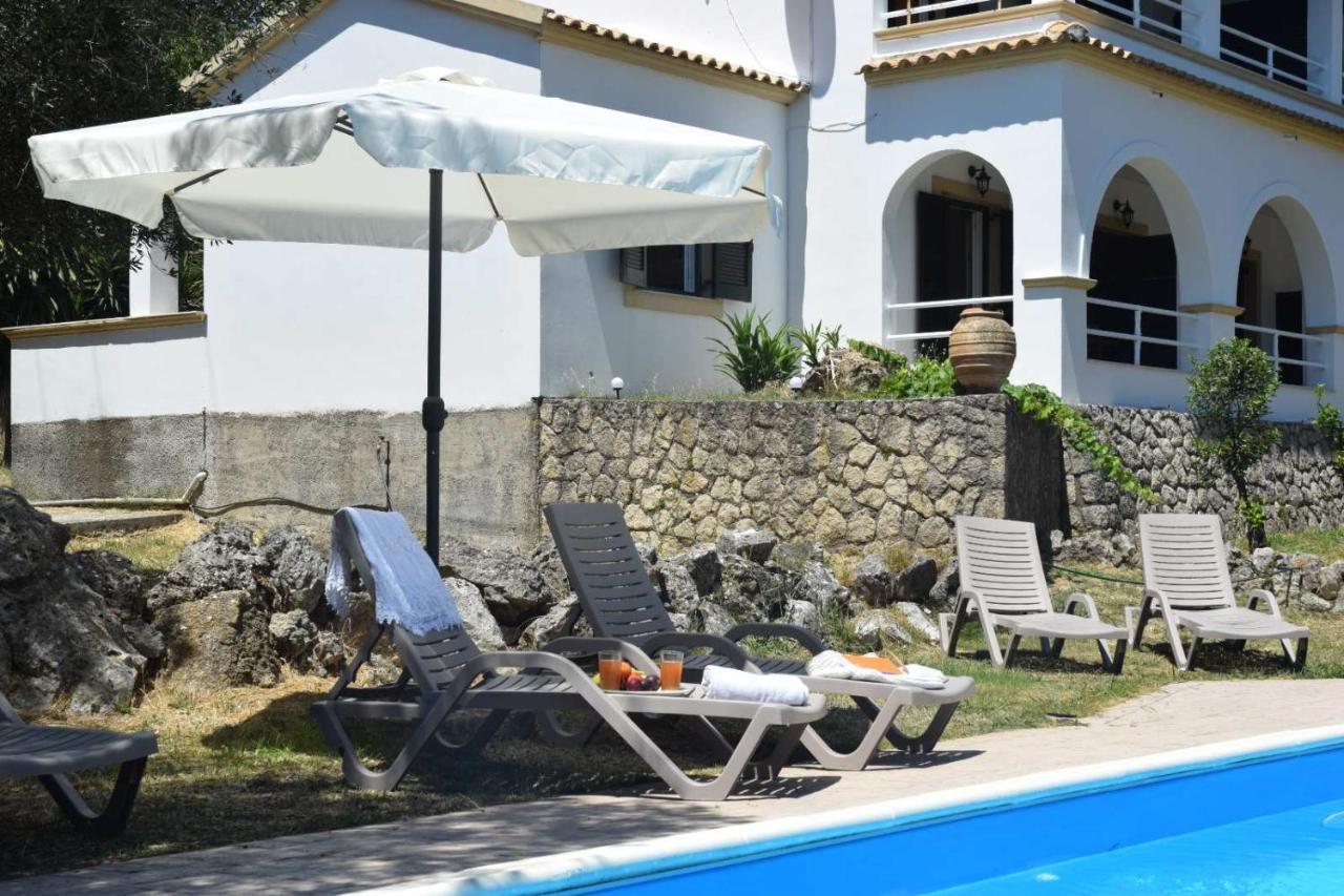 Villa Eirini By Hotelius Liapades Exterior photo